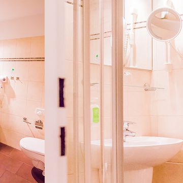 Zimmer mit franzsösischem Bett in Münster